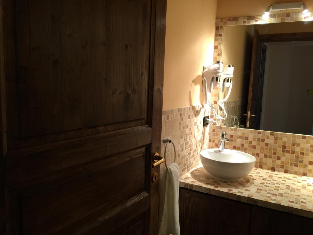Cascina Battivacco Milão Quarto foto