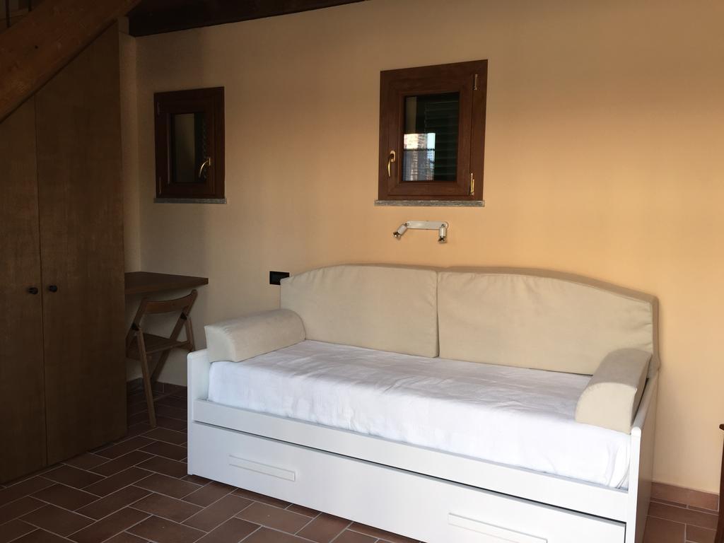 Cascina Battivacco Milão Quarto foto